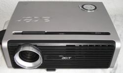 Acer Projektor PD528