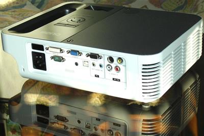 Beamer Benq SP820 kaufen